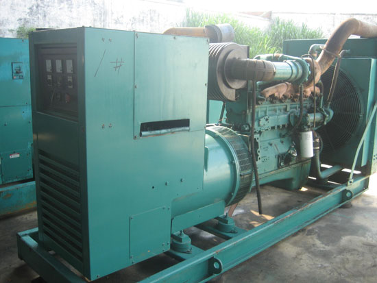 保定租赁发电机- 发电机碳刷磨损的原因是什么