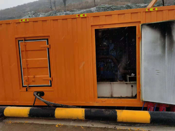 保定发电车出租-应急柴油发电机组选什么样的比较好？