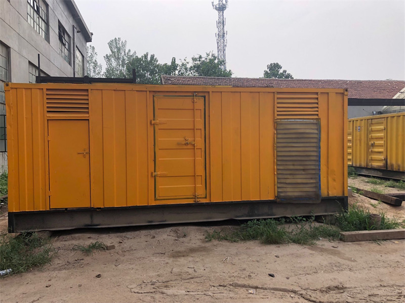 保定柴油发电机如何判断新机油是否已经完全充满机油滤清器？