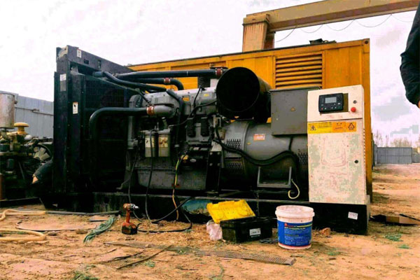 保定柴油发电机组都有哪几种电压规格？