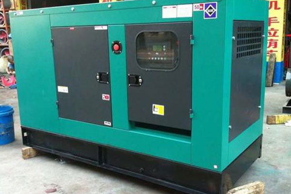 保定如何检查机油的使用时间？